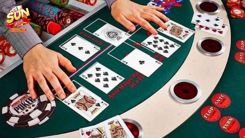 Cách chơi Poker chi tiết trên Sunwin